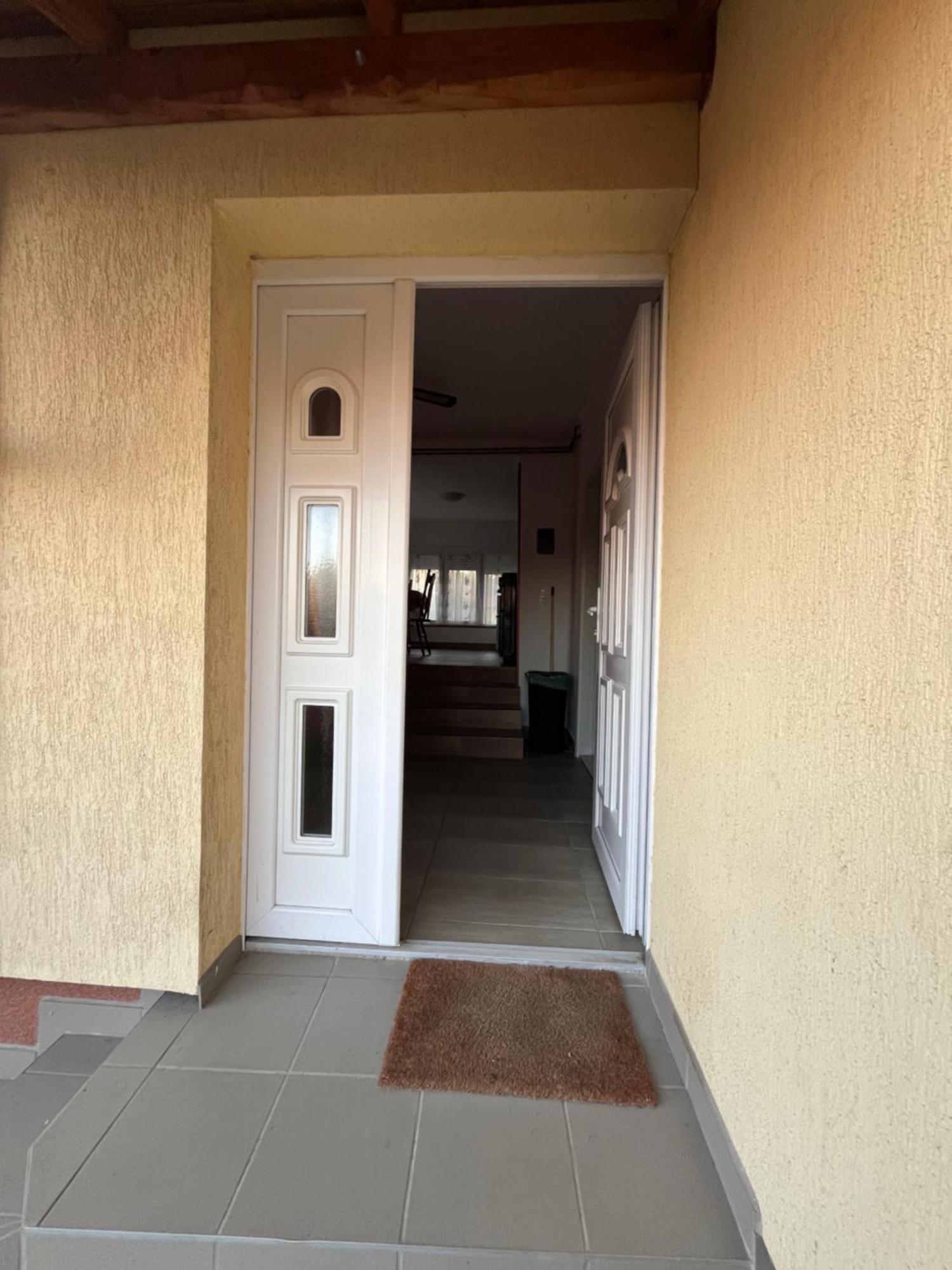 Abigel Apartman Mórahalom Oda fotoğraf